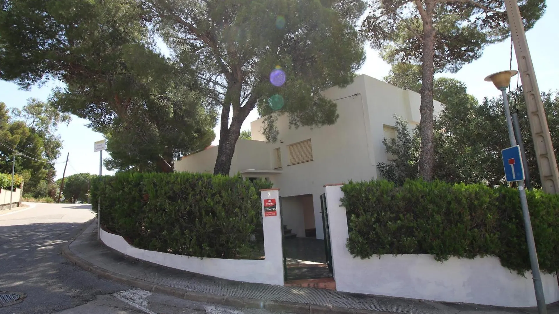 Casa Con Jardin A 100M De La Playa En Llanca, Cerca Del Puerto Y Comercios - Es-228-12 0*, Llanca